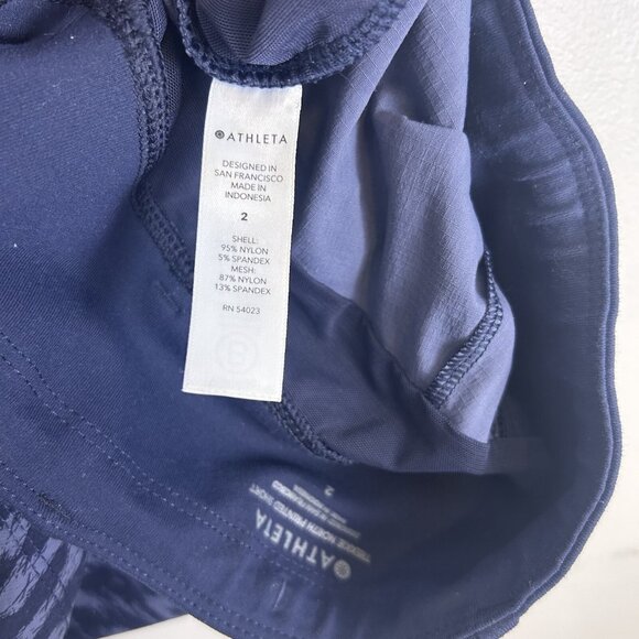 Athleta Trekkie North Shorts Women's 2 Navy Abstract Print Athleisure Outdoor - Picture 7 of 15